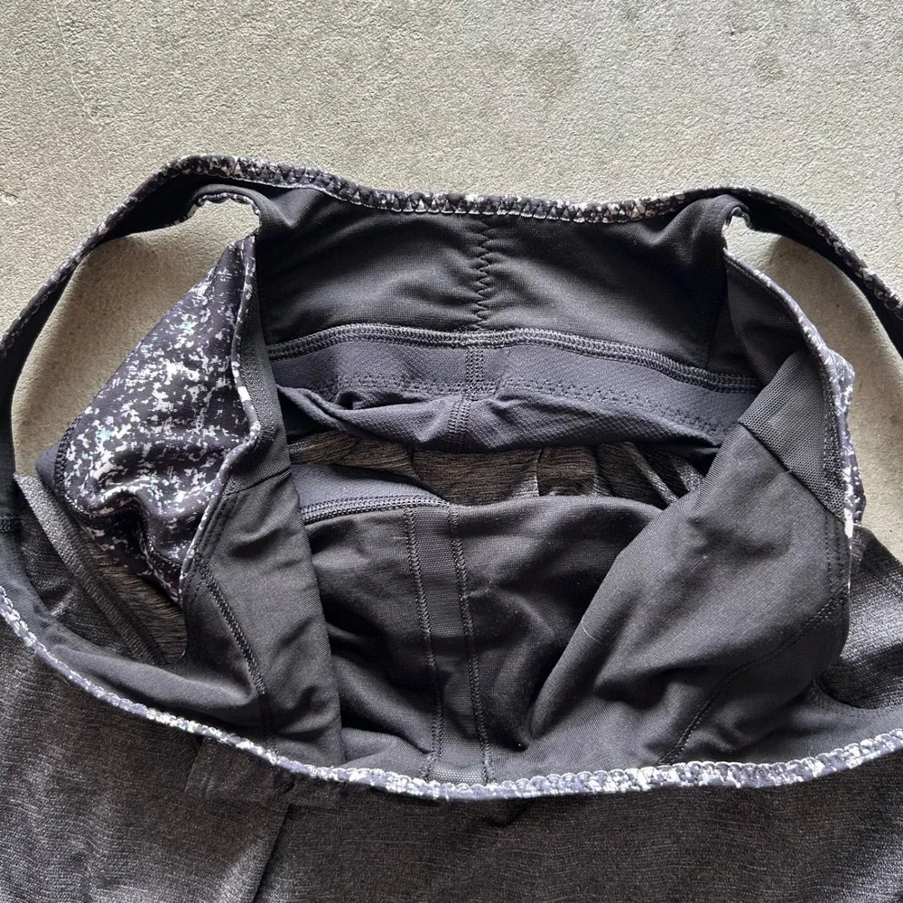 Lululemon Pritti Shirt Size 8 Gray 2 in 1 Tank Top Built In Bra Babydoll Running